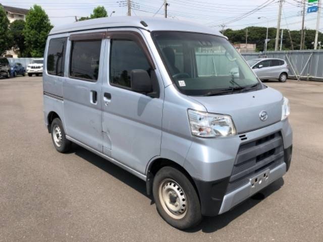 710 DAIHATSU HIJET VAN S321V 2018 г. (ARAI Oyama)